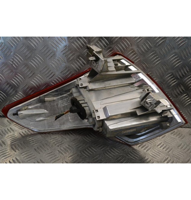 Φανάρι Πίσω Δεξιά Citroen C4 DY Picasso 2007-2013 9653547480