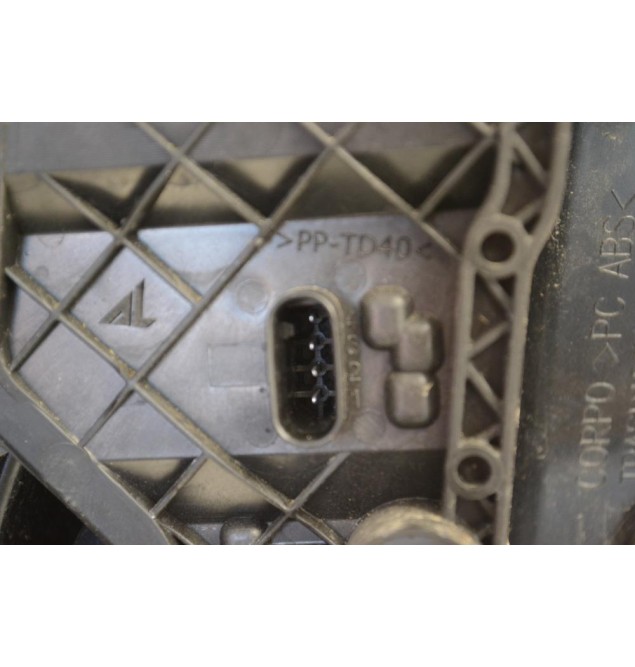 Φανάρι Πίσω Δεξιά Fiat Panda 2012-2026 (4pins)
