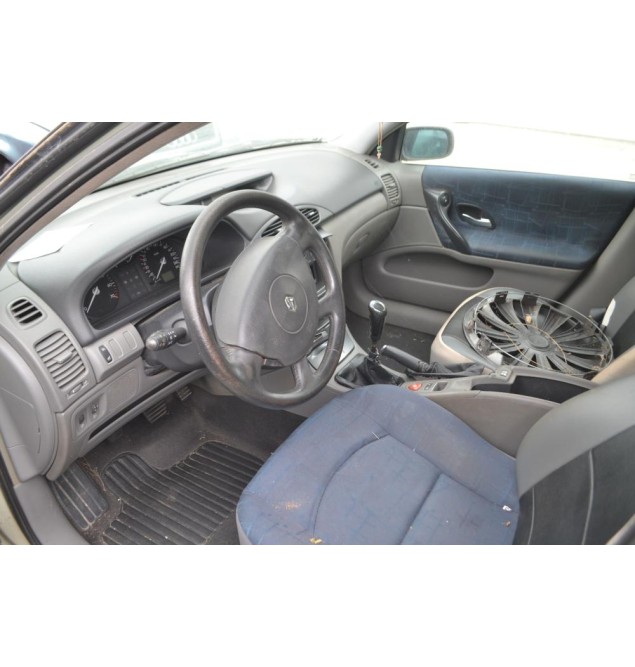 Ολόκληρο Αυτοκίνητο Renault Laguna II 1.6 Αρ.Κινητήρα K4M710 2001-2007