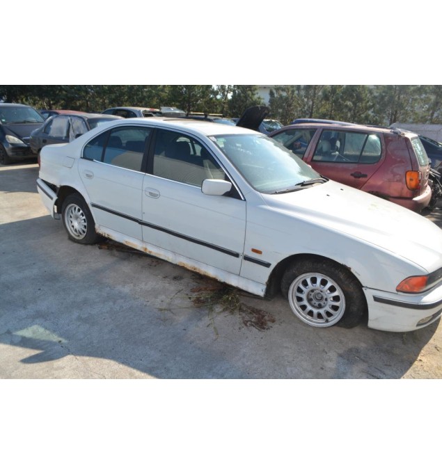 Ολόκληρο Αυτοκίνητο Bmw 520 Ε39 Aρ.Κινητήρα Μ52Β20 1995-2003