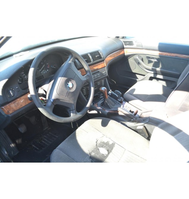 Ολόκληρο Αυτοκίνητο Bmw 520 Ε39 Aρ.Κινητήρα Μ52Β20 1995-2003