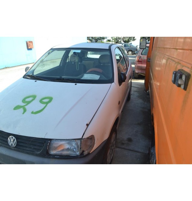 Ολόκληρο Αυτοκίνητο Volkswagen Polo 1.0 Αρ.Κινητήρα AER 1994-1999