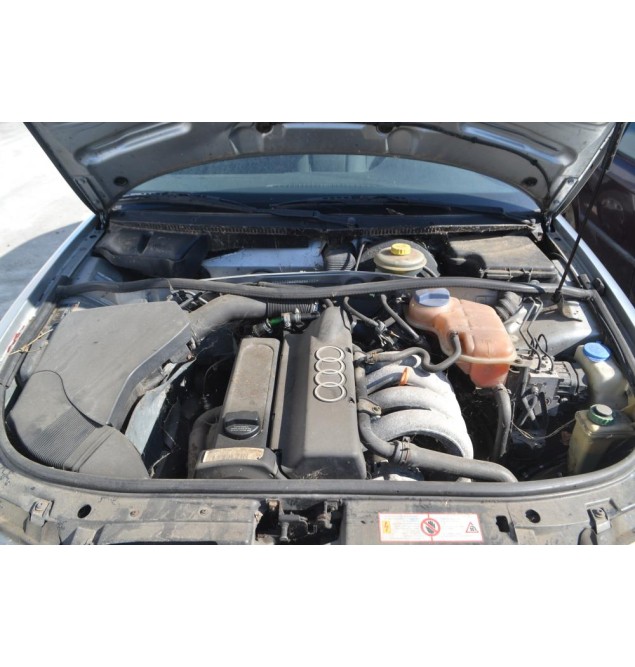 Ολόκληρο Αυτοκίνητο Audi A4 Β5 1.6 Αρ.Κινητήρα ADP 1994-2001