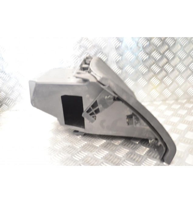 Ντουλαπάκι Συνοδηγού Peugeot 208 2012-2019 9673811277