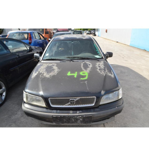 Ολόκληρο Αυτοκίνητο Volvo V40 SW 1.8 Αρ.Κινητήρα B4184S 1995-2004