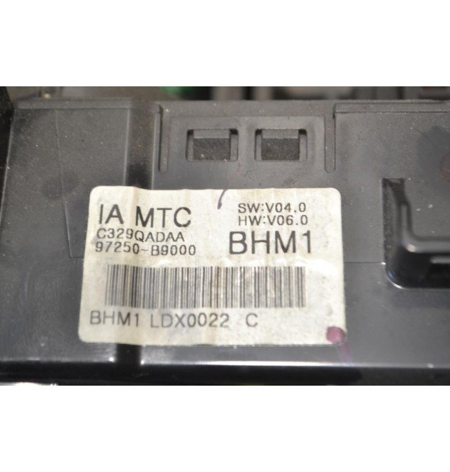 Χειριστήριο Καλοριφέρ & Α/C Hyundai i 10 2014-2019 97250-B9000