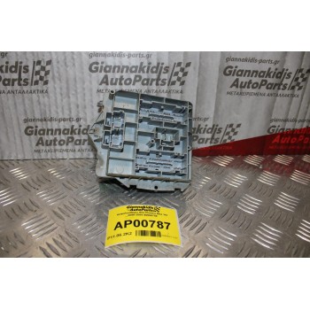 Ασφαλειοθήκη Alfa Romeo 147 2000-2004 46558759