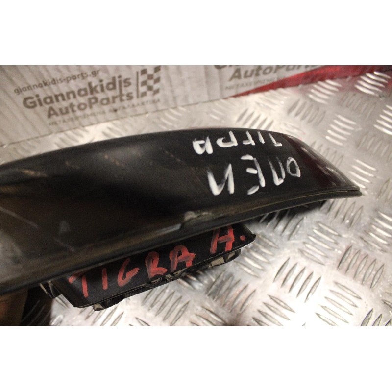 Φανάρι Opel Tigra 1995-2004 (Πισω Αριστερο Γνήσιο) Μικρο Σπασιμο