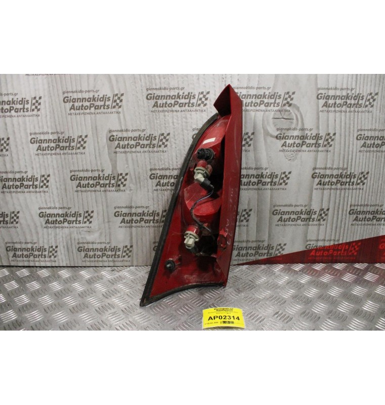 Φανάρι Ford Focus 1998-2004 (Πίσω Αριστερό Γνήσιο)