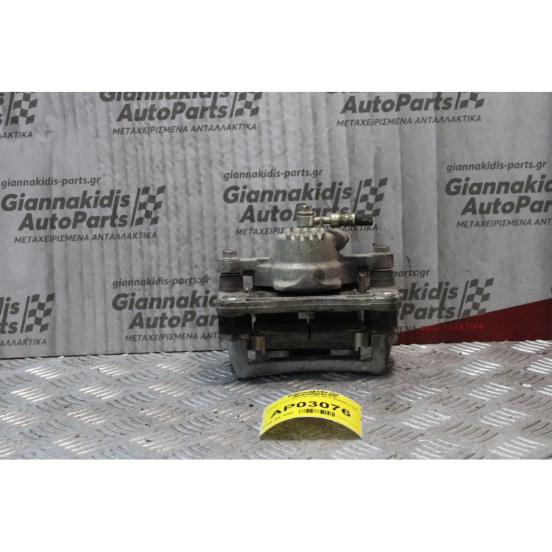 Δαγκάνα Kia Sorento 2002-2010 AD08511180 (Πίσω Δεξιά)