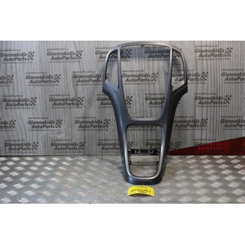 Κονσόλα Ταμπλό Astra J 2010-2015 13257562