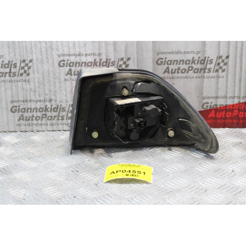 Φανάρι Saab 900 1985-1993 (Πίσω Αριστερό Φτερού Γνήσιο)