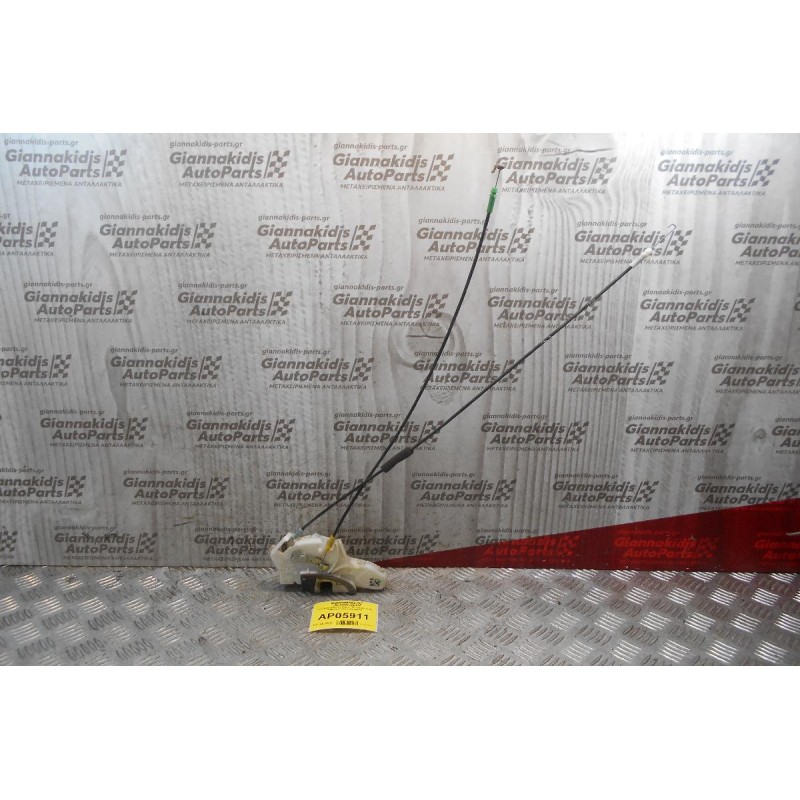 Kλειδαριά Πόρτας Μηχανική Toyota Hilux 2005-2012 (Εμπρός Δεξιά)