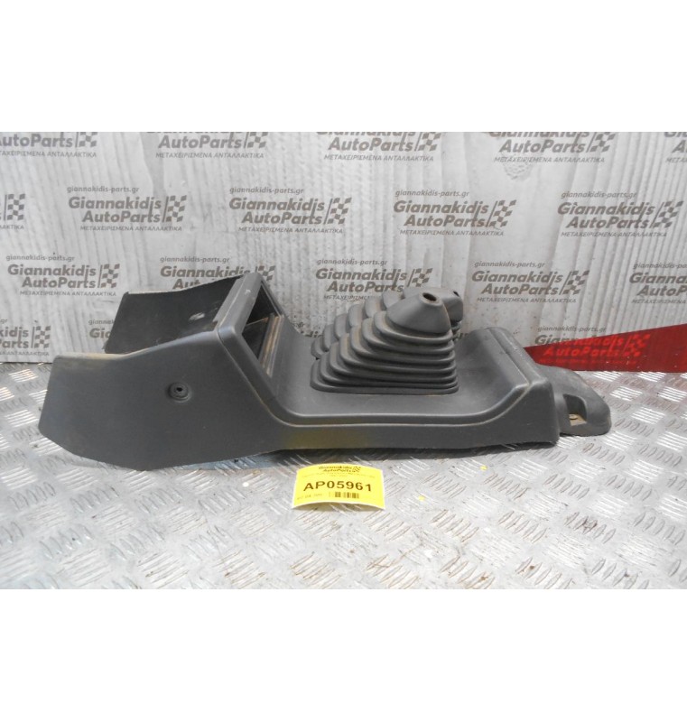 Ταμπλό Λεβιέ Ταχυτήτων Mitsubishi L200 1997-2001