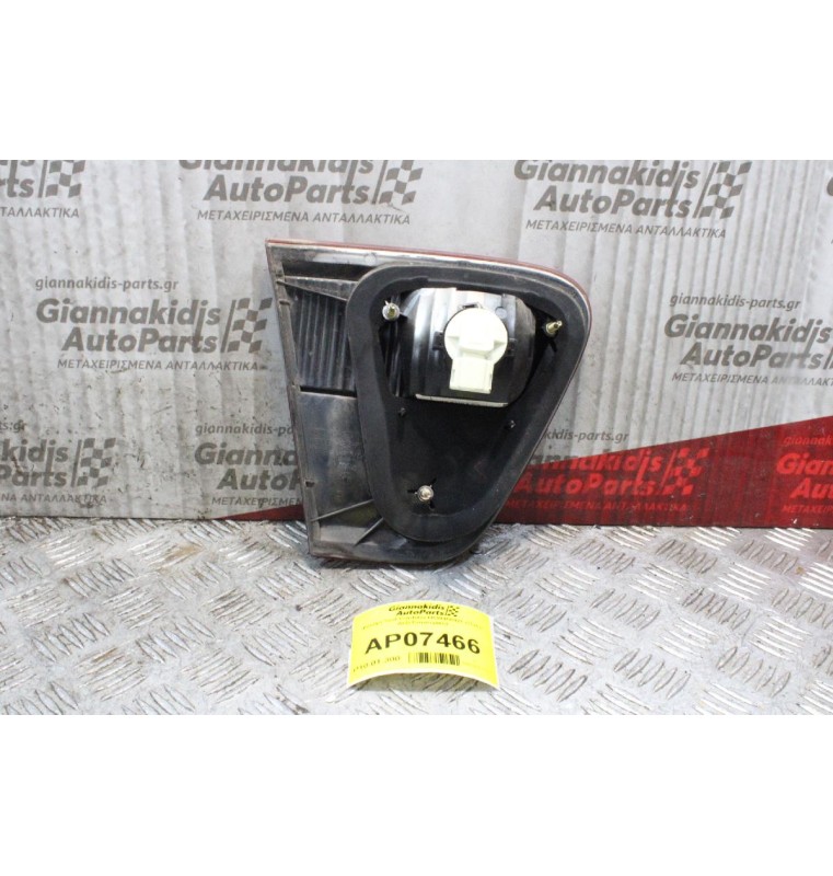 Φανάρι Seat Cordoba 1999-2002 6K5945092F (Πίσω Δεξί Εσωτερικό)
