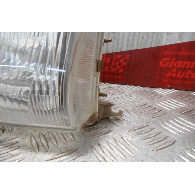 Φανάρι Toyota Corolla EE90 XLI 1988-1991 (Εμπρός Αριστερό) (Μικρό Σπάσιμο)