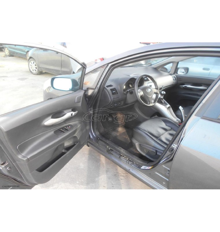 Ολόκληρο Αυτοκίνητο Toyota Auris 2.0 D4D 2AD 2006-2010 (Για ανταλλακτικα)