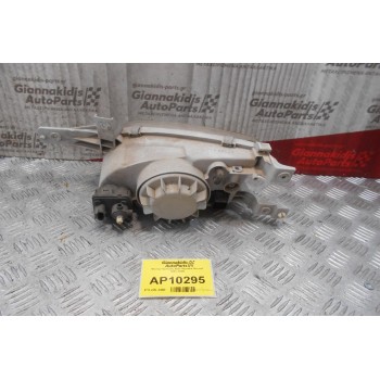 Φανάρι Εμπρός Δεξί Hyundai Accent 1997-1999
