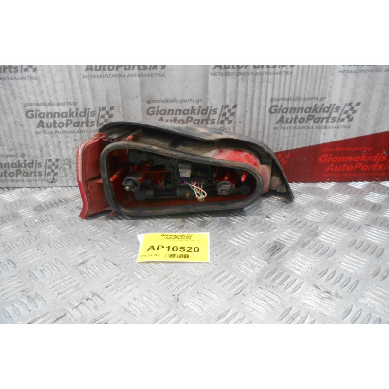 Φανάρι Πίσω Δεξι Peugeot 106 1996-2003