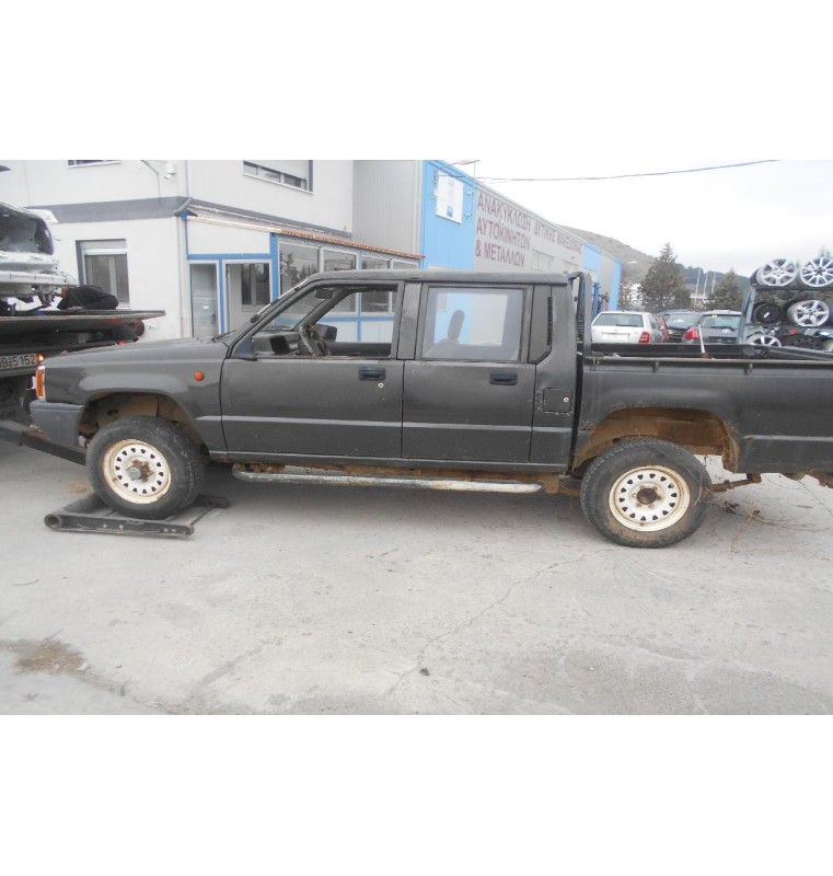 Ολόκληρο Αυτοκίνητο Mitsubishi L200 2.5 4D56 4x4 1986-1996 (Για ανταλλακτικα)
