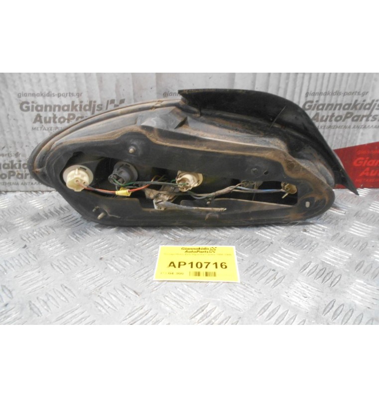 Φανάρι Πίσω Δεξί Hyundai Lantra 1998-1999