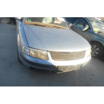 Ολόκληρο Αυτοκίνητο Volkswagen Passat 1.8 ADR 1997-2000 (Για ανταλλακτικα)