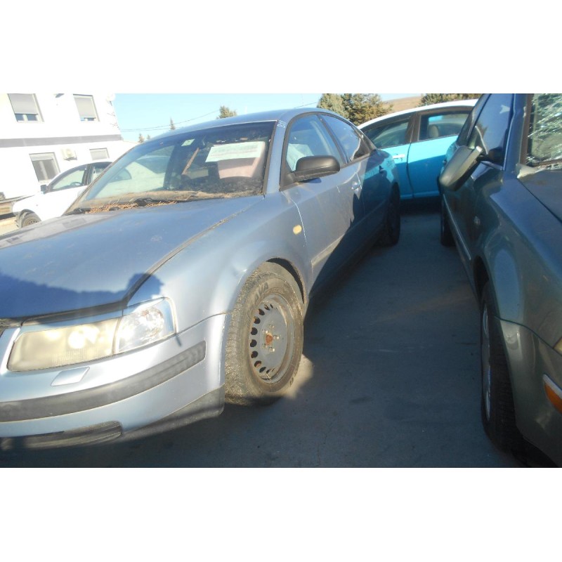 Ολόκληρο Αυτοκίνητο Volkswagen Passat 1.8 ADR 1997-2000 (Για ανταλλακτικα)