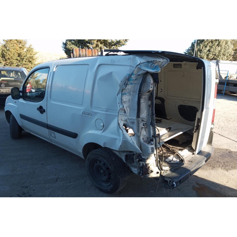 Ολόκληρο Αυτοκίνητο Fiat Doblo 1.6 182B6000 (Φυσικό Αέριο) (Για ανταλλακτικα)