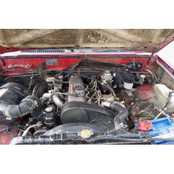 Ολόκληρο Αυτοκίνητο Mitsubishi L200 4D56 1993-1996 (Για ανταλλακτικα)