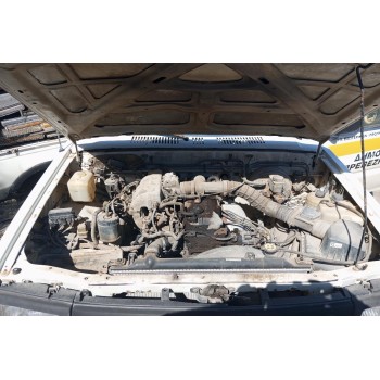 Ολόκληρο Αυτοκίνητο Mazda B 2600 4WD 1995-1998