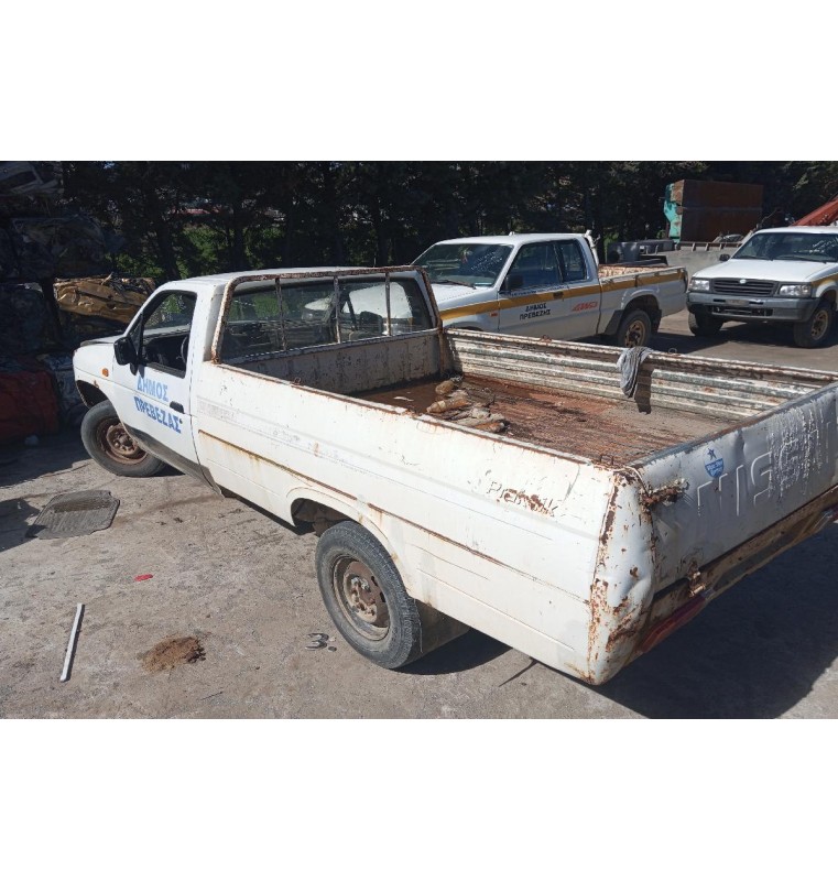 Ολόκληρο Αυτοκίνητο Nissan PickUp D21 2WD 1986-1992