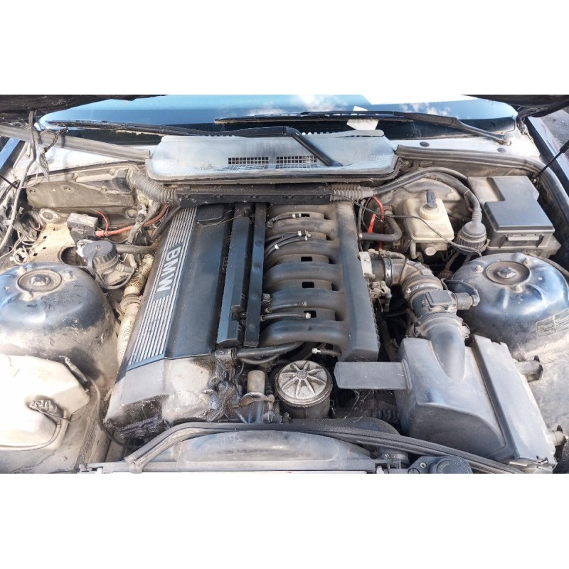 Ολόκληρο Αυτοκίνητο Bmw 320 E36 1990-1998