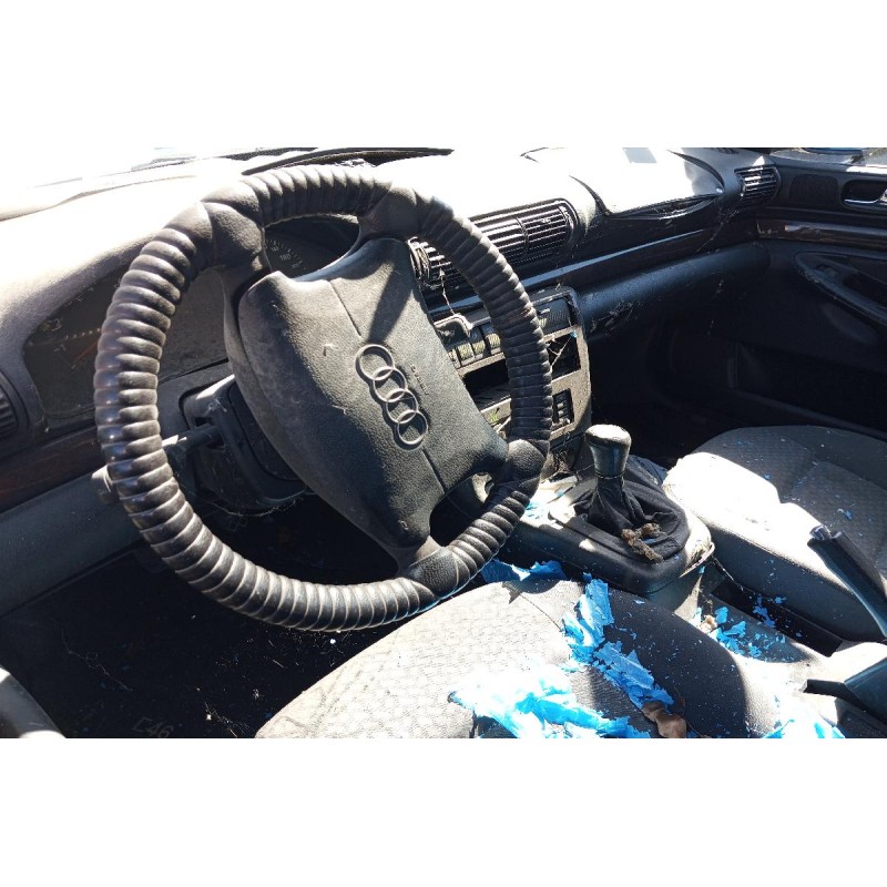Ολόκληρο Αυτοκίνητο Audi A4 B5 1994-2000