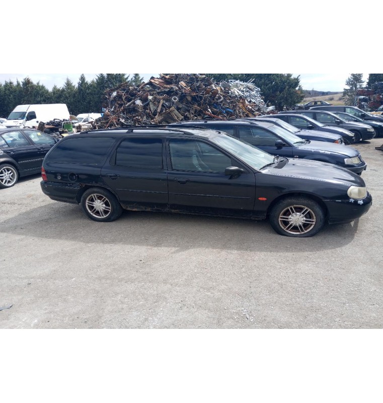 Ολόκληρο Αυτοκίνητο Ford Mondeo Caravan 1996-2000