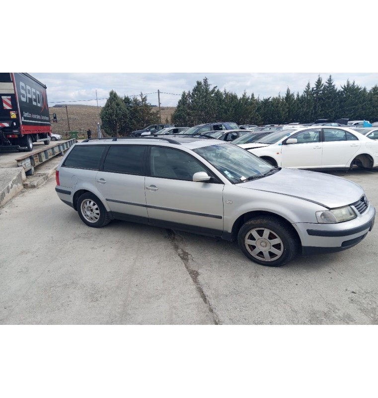 Ολόκληρο Αυτοκίνητο Volkswagen Passat CARAVAN 1997-2000