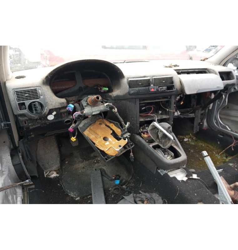 Ολόκληρο Αυτοκίνητο Volkswagen Golf IV 1998-2004