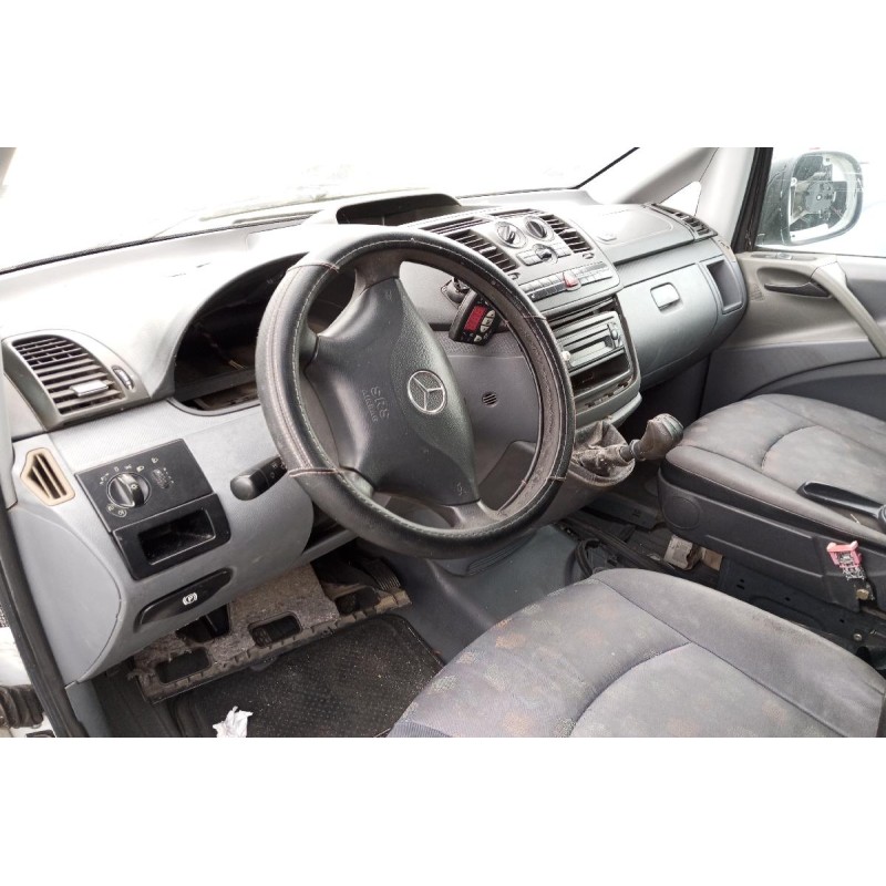 Ολόκληρο Αυτοκίνητο Mercedes-Benz Vito (W639) 2004-2010