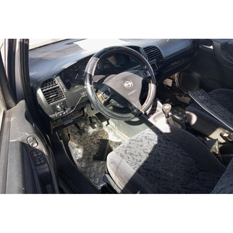 Ολόκληρο Αυτοκίνητο Opel Zafira 1999-2005  