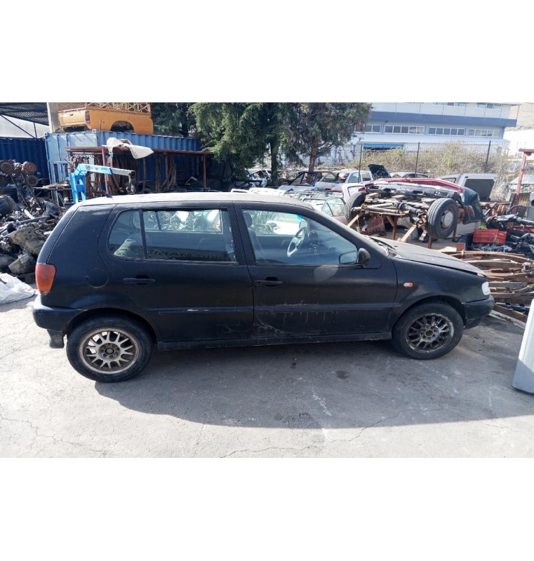 Ολόκληρο Αυτοκίνητο Volkswagen Polo 1994-1999  