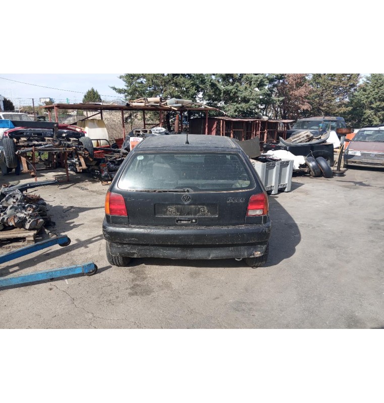 Ολόκληρο Αυτοκίνητο Volkswagen Polo 1994-1999  