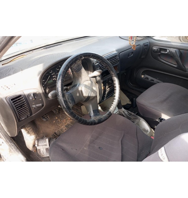 Ολόκληρο Αυτοκίνητο Volkswagen Polo 1994-1999  