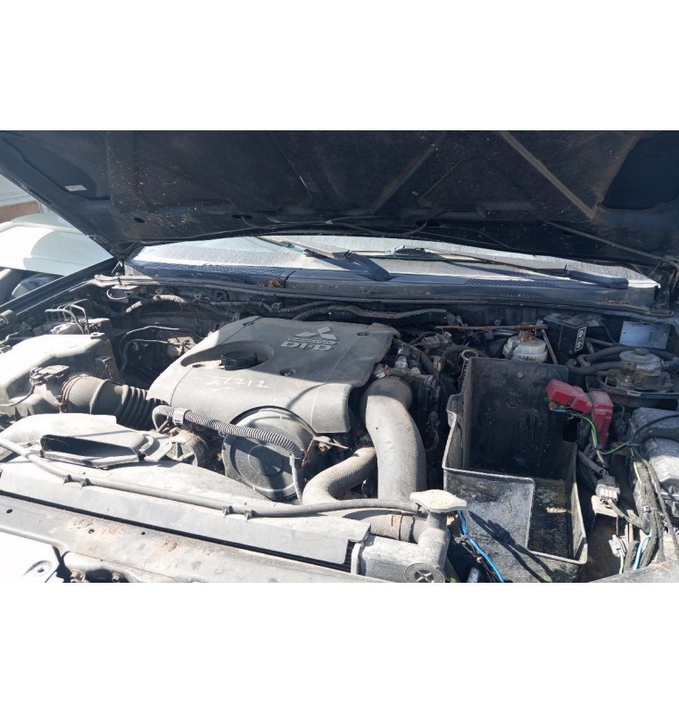 Ολόκληρο Αυτοκίνητο Mitsubishi L200 KB4 2010 ΜΑΓΑΖΙ ΚΑΙΝΟΥΡΓΙΑ