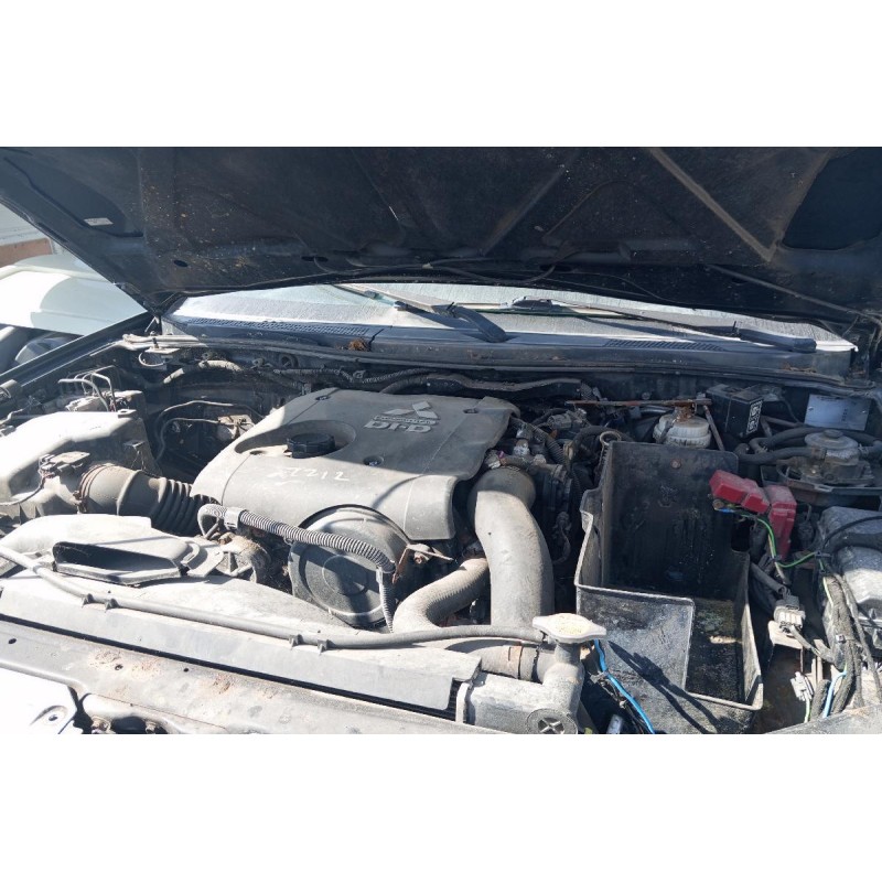 Ολόκληρο Αυτοκίνητο Mitsubishi L200 KB4 2010 ΜΑΓΑΖΙ ΚΑΙΝΟΥΡΓΙΑ