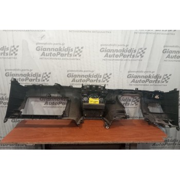 Ταμπλό Toyota Corolla 2002-2006  