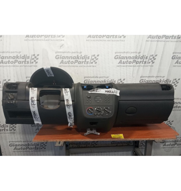 Ταμπλό Opel Corsa C 2000-2006