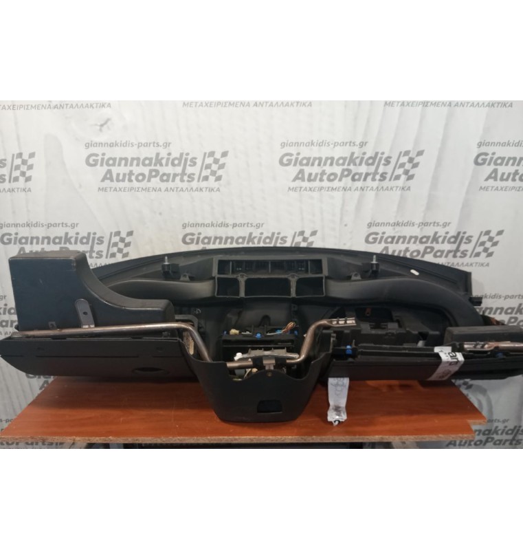 Ταμπλό Opel Corsa C 2000-2006