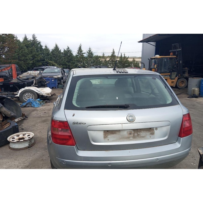 Ολόκληρο Αυτοκίνητο Fiat Stilo 2001-2006  