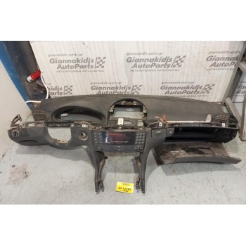 Ταμπλό Mercedes-Benz C200 2002-2011 A2116800687