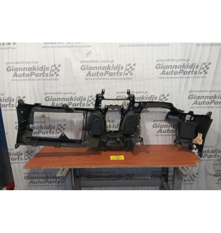 Κονσόλα - Πλαστικό Ταμπλού Toyota Yaris 1999-2005