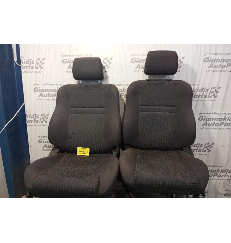 Σαλονι Toyota Corolla 2002-2006